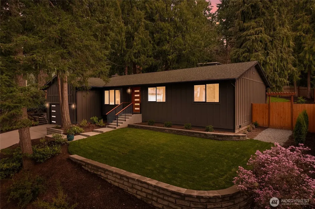 8920 168th Avenue NE Redmond WA 98052