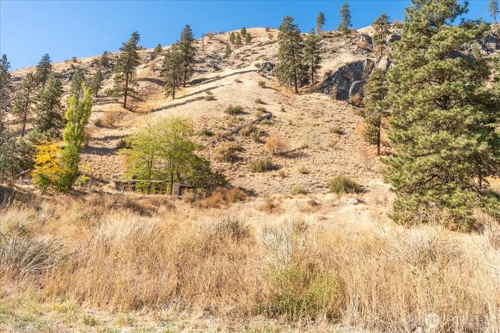 21300 Us Highway 97a Chelan WA 98816