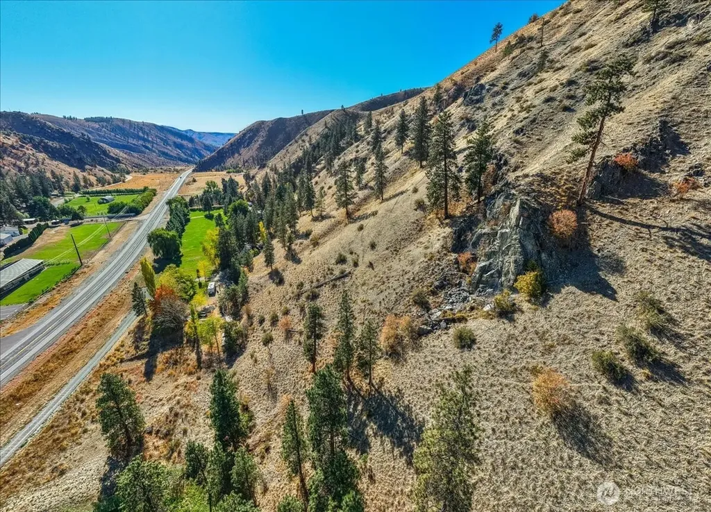 21300 Us Highway 97a Chelan WA 98816