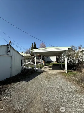 313 S Birch Street Omak WA 98841