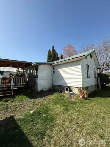 313 S Birch Street Omak WA 98841