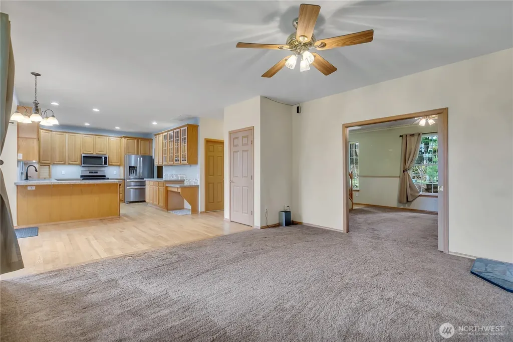 25409 159th Avenue E Graham WA 98333