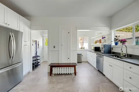 4918 S 3rd Avenue Everett WA 98203