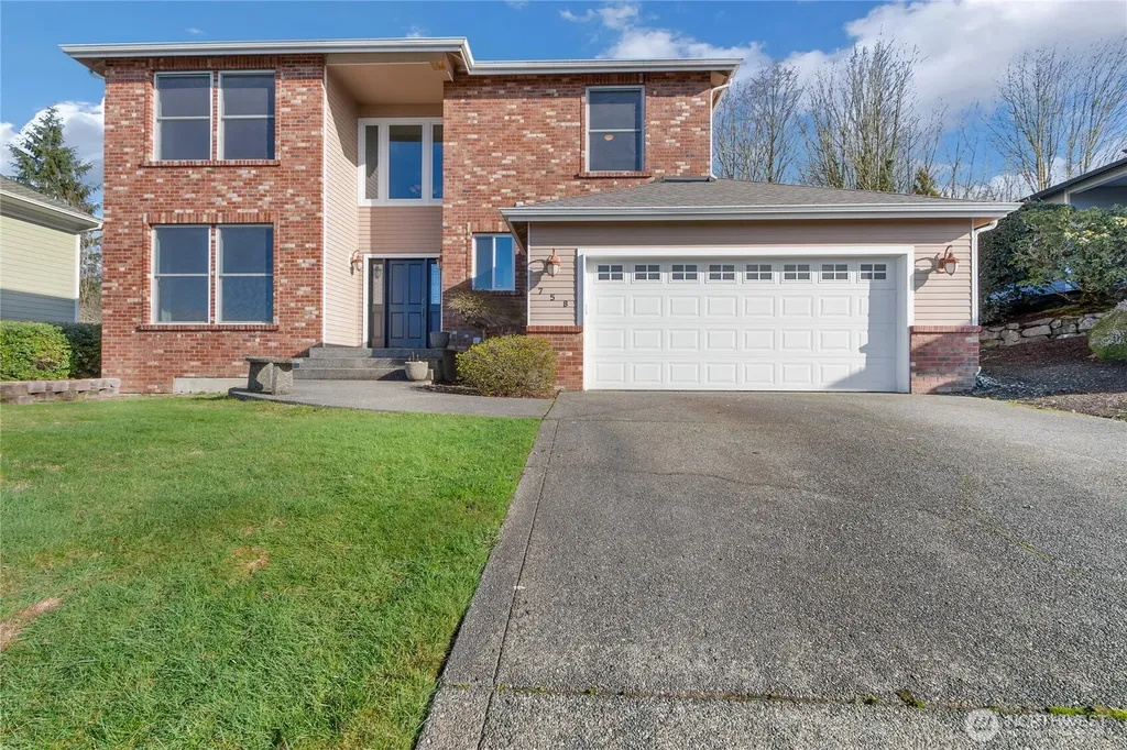 758 Tufts Avenue E Port Orchard WA 98366
