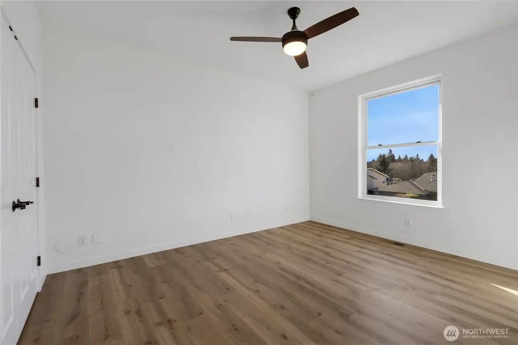 758 Tufts Avenue E Port Orchard WA 98366