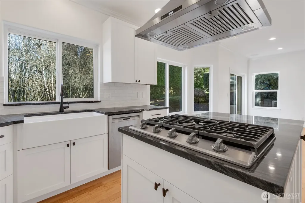 758 Tufts Avenue E Port Orchard WA 98366