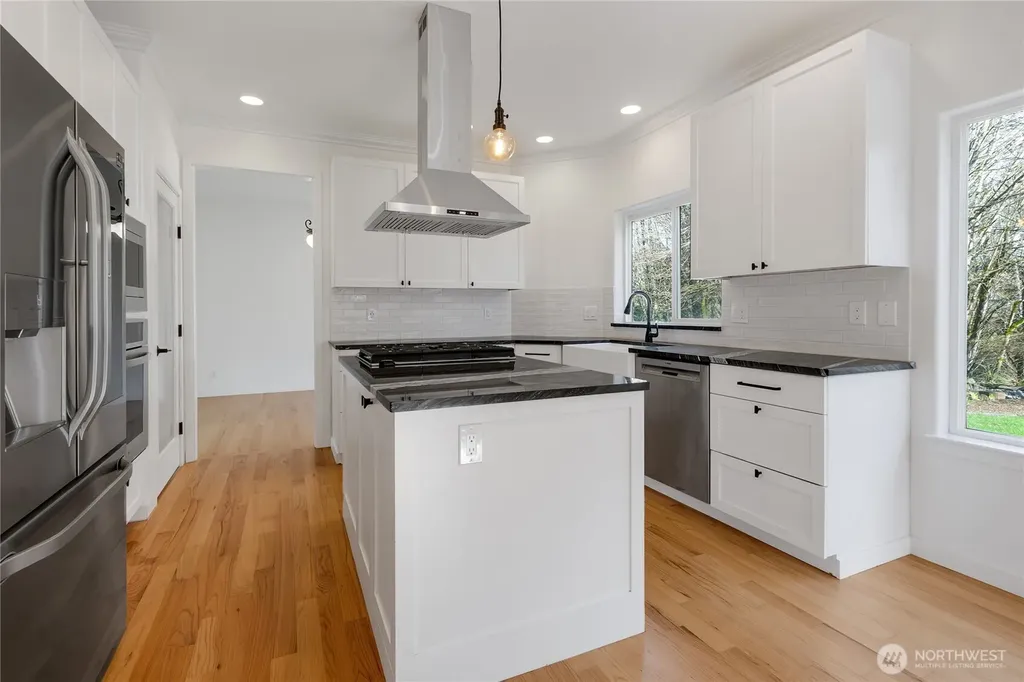 758 Tufts Avenue E Port Orchard WA 98366