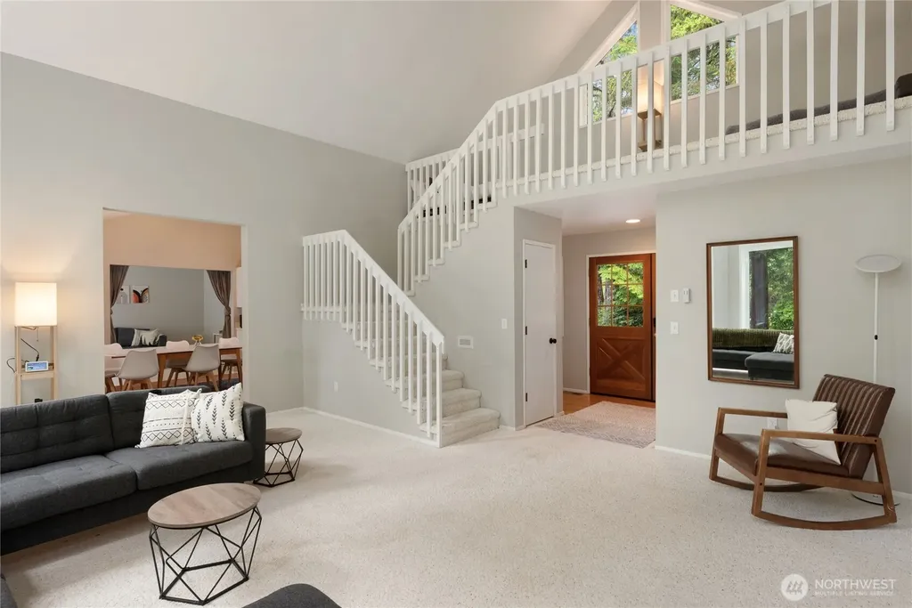 41 E Westlake Place Allyn WA 98524