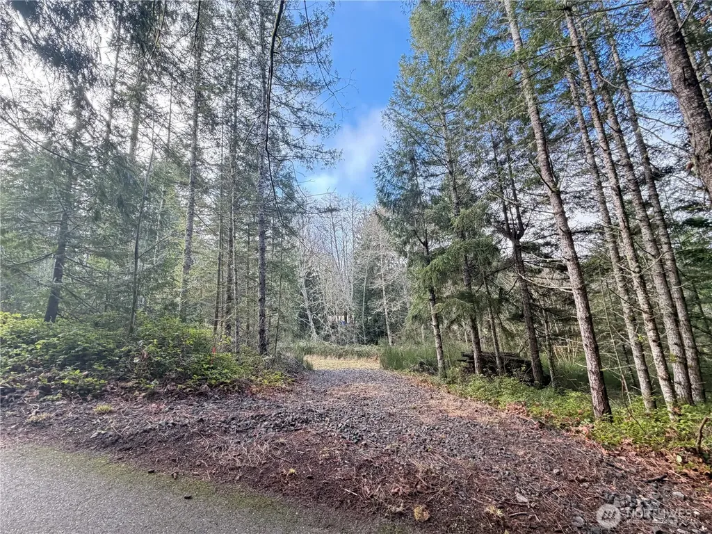7625 NW Mountain Vista Lane Silverdale WA 98383