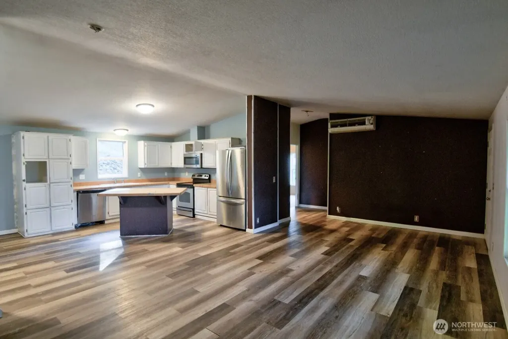 4213 State Route 6 Chehalis WA 98532