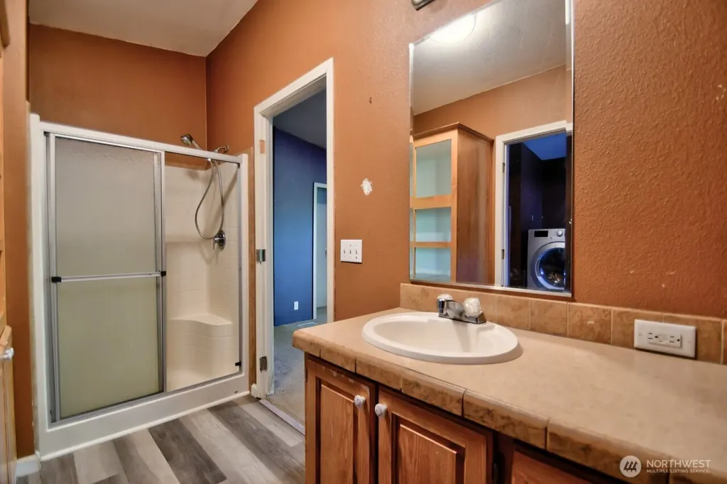 4213 State Route 6 Chehalis WA 98532