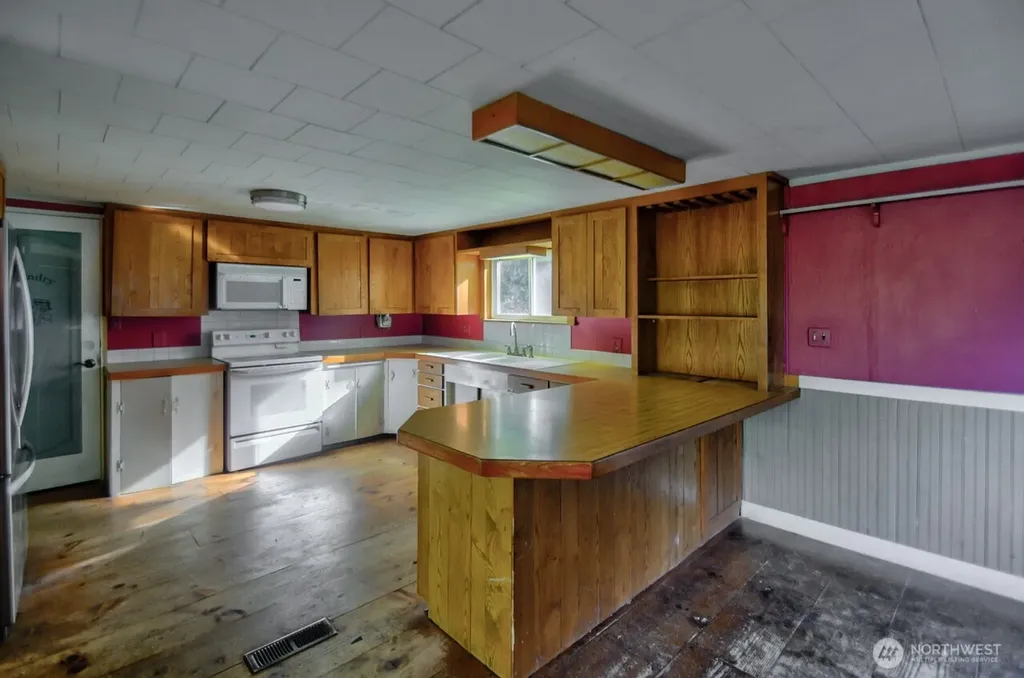 4213 State Route 6 Chehalis WA 98532
