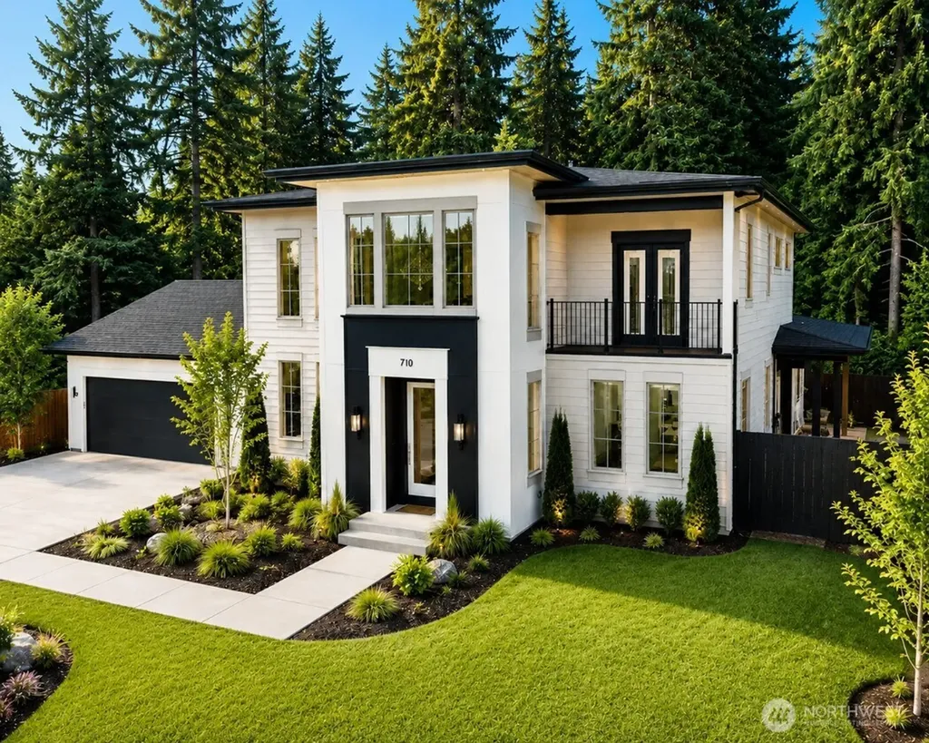 710 Chris David Drive Steilacoom WA 98388