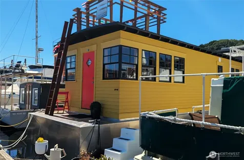 2040 Westlake Avenue N Seattle WA 98109