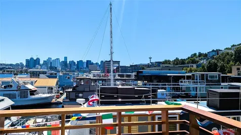 2040 Westlake Avenue N Seattle WA 98109