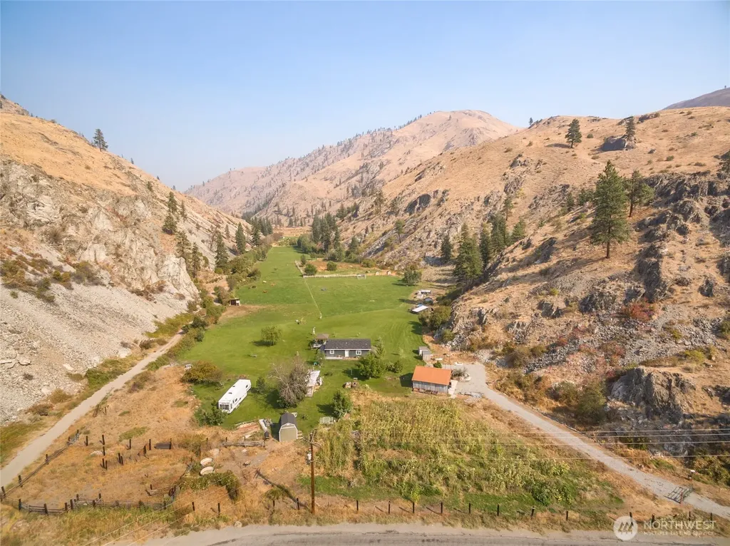 2560 Antoine Creek Chelan WA 98816