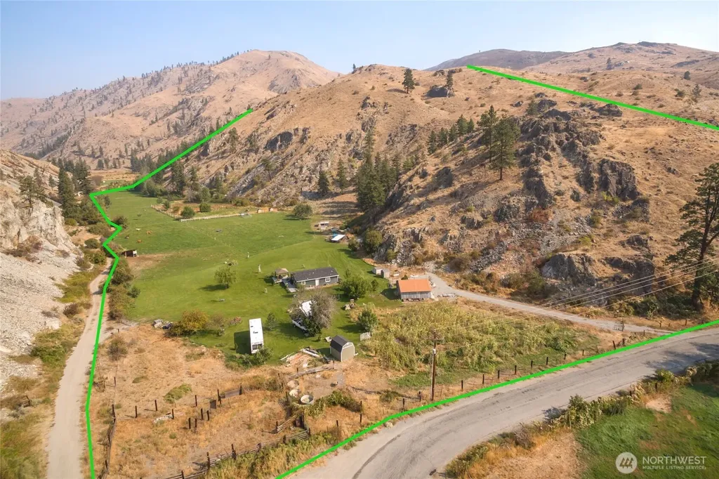 2560 Antoine Creek Chelan WA 98816