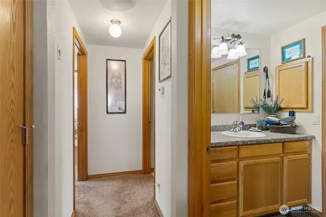 2560 Antoine Creek Chelan WA 98816