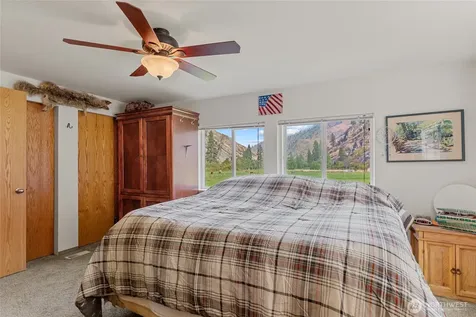 2560 Antoine Creek Chelan WA 98816