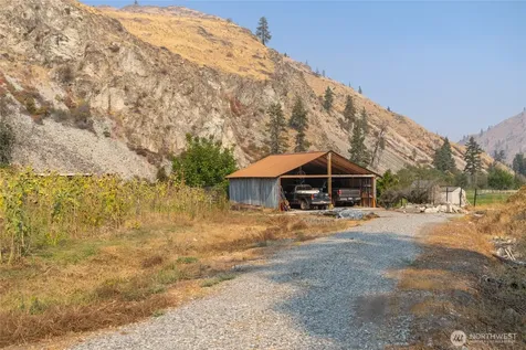 2560 Antoine Creek Chelan WA 98816