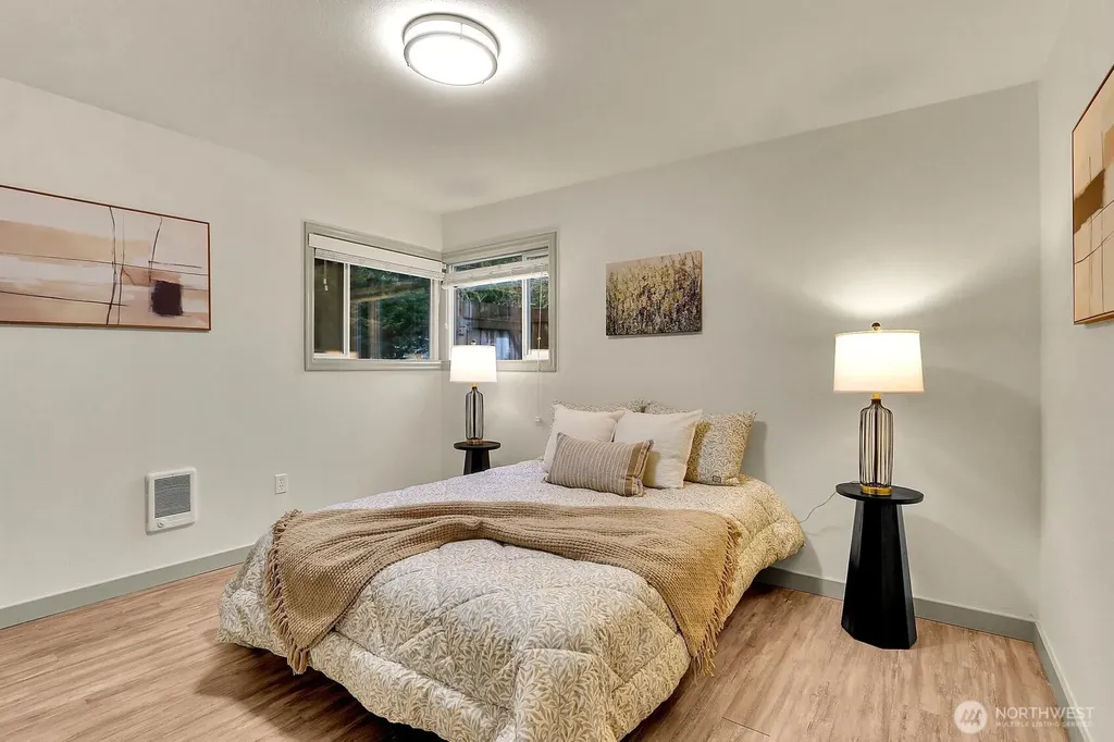 1021 Walnut Street Edmonds WA 98020