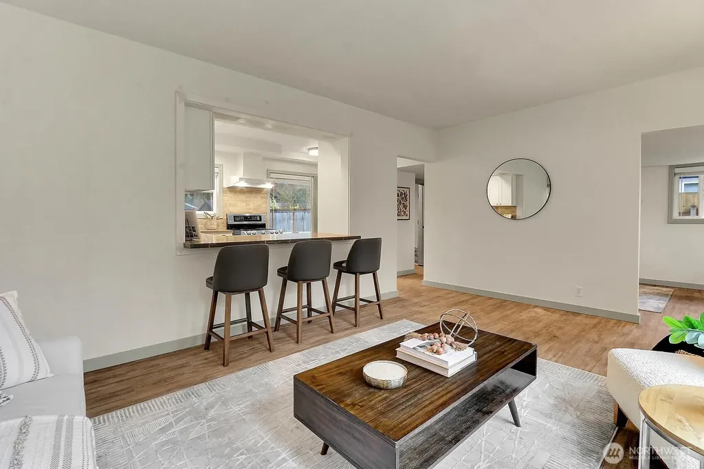 1021 Walnut Street Edmonds WA 98020