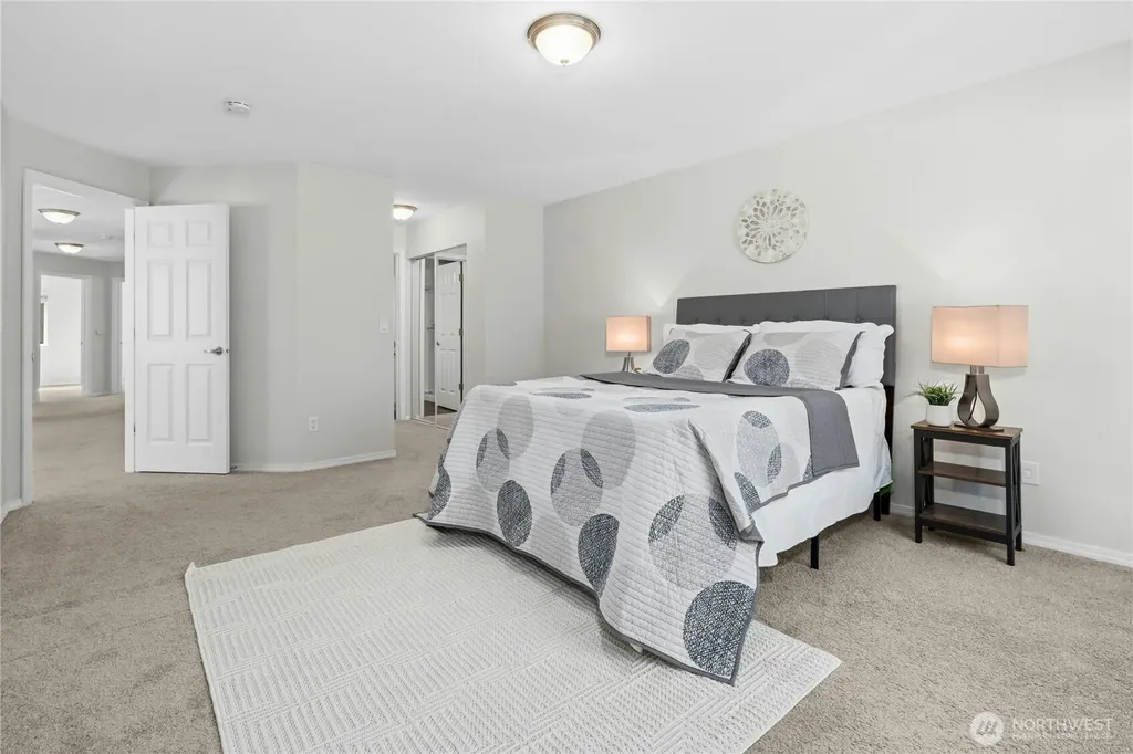 725 SW 115th Street SW Everett WA 98204