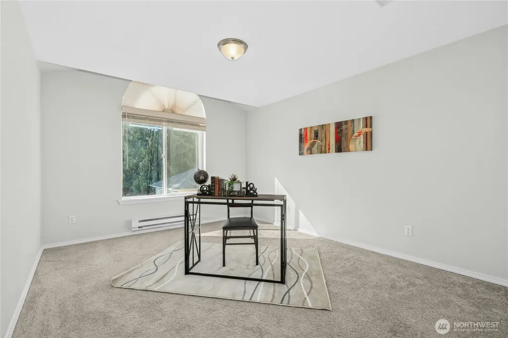 725 SW 115th Street SW Everett WA 98204