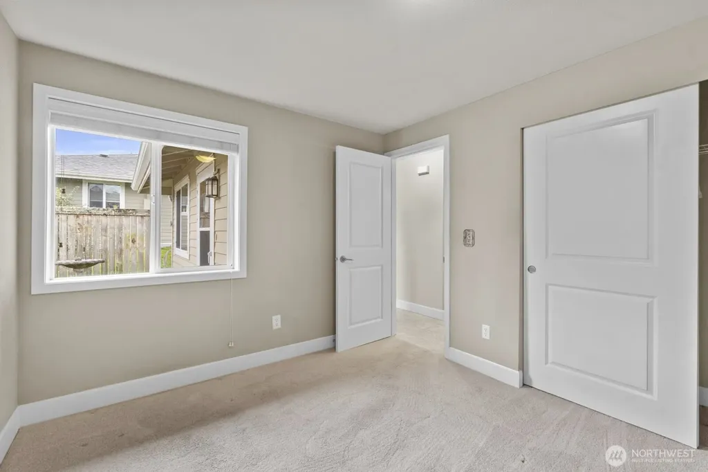 5702 N 33rd Tacoma WA 98407