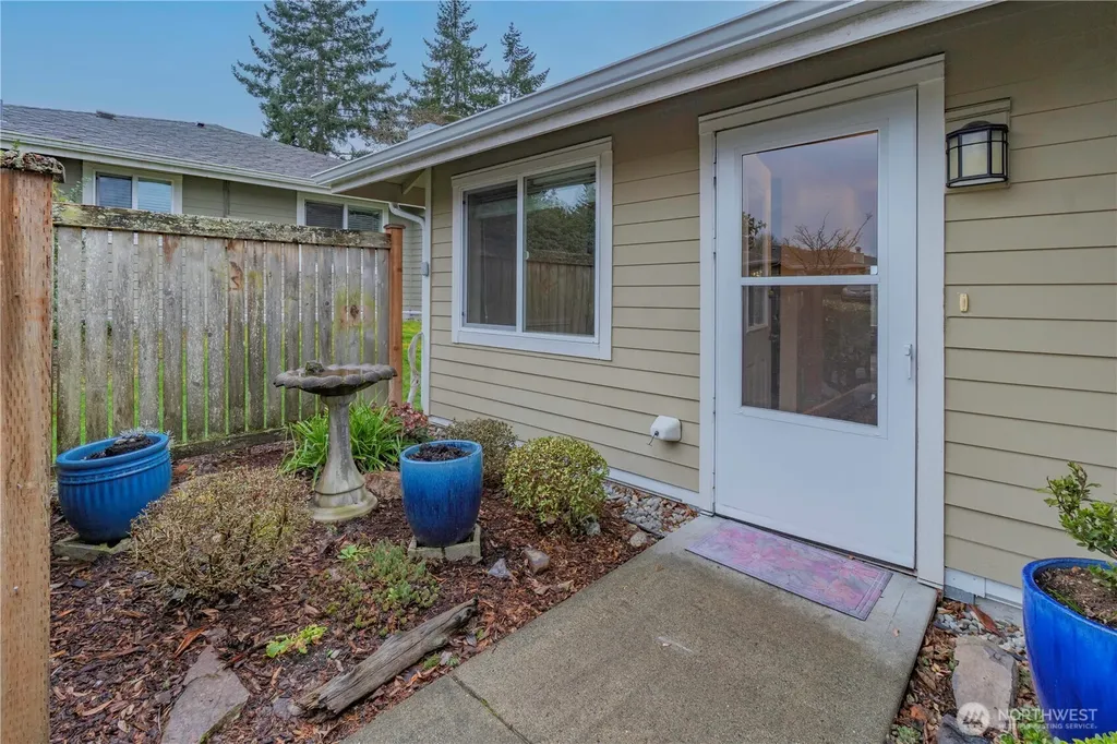 5702 N 33rd Tacoma WA 98407