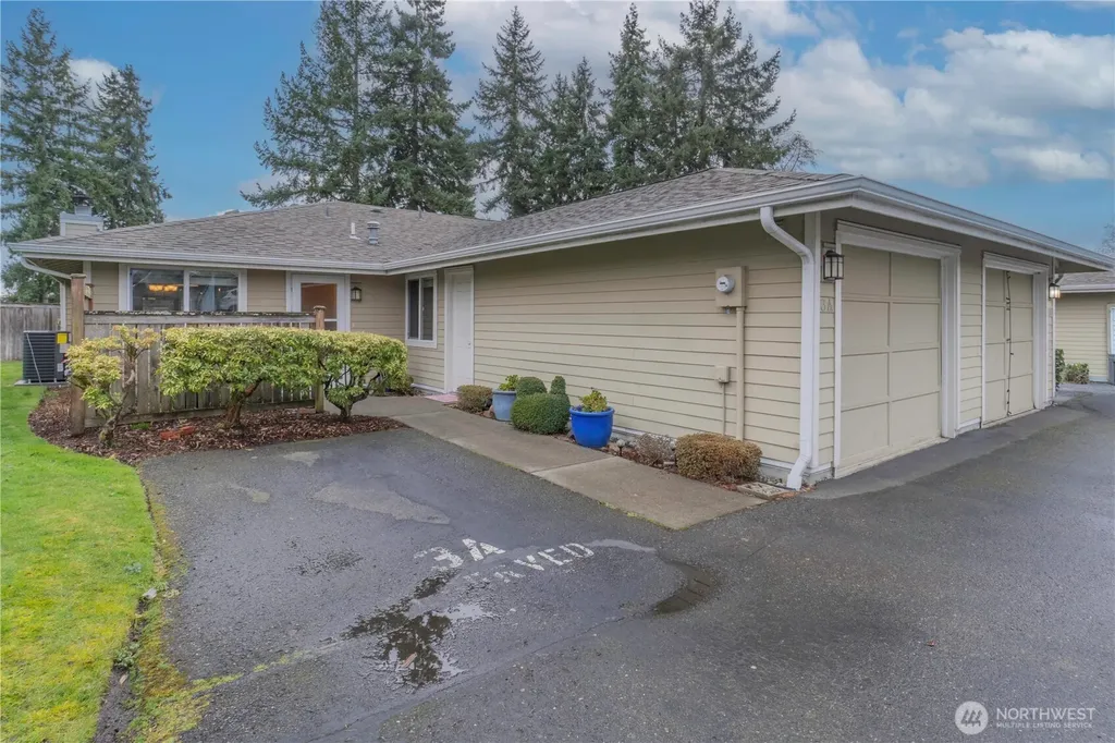 5702 N 33rd Tacoma WA 98407