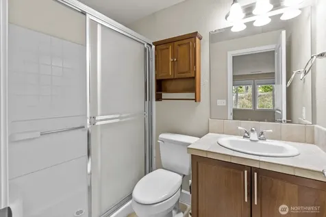 5702 N 33rd Tacoma WA 98407