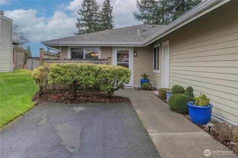 5702 N 33rd Tacoma WA 98407
