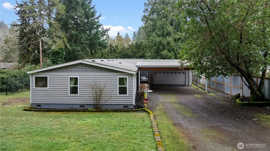 6827 Holmes Island Road SE Lacey WA 98503
