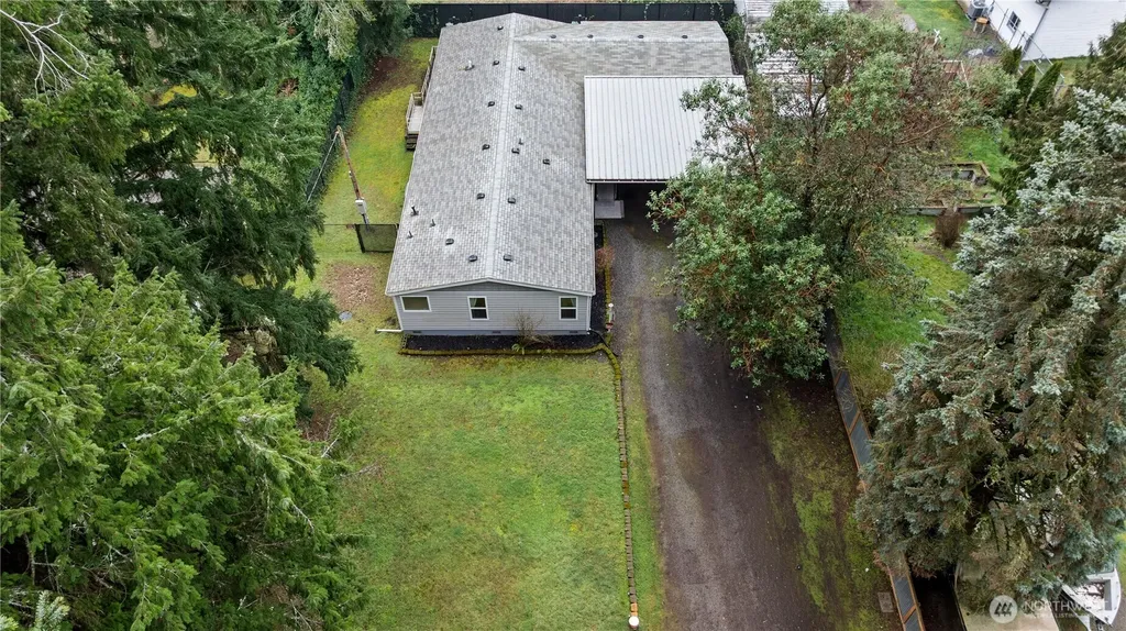 6827 Holmes Island Road SE Lacey WA 98503