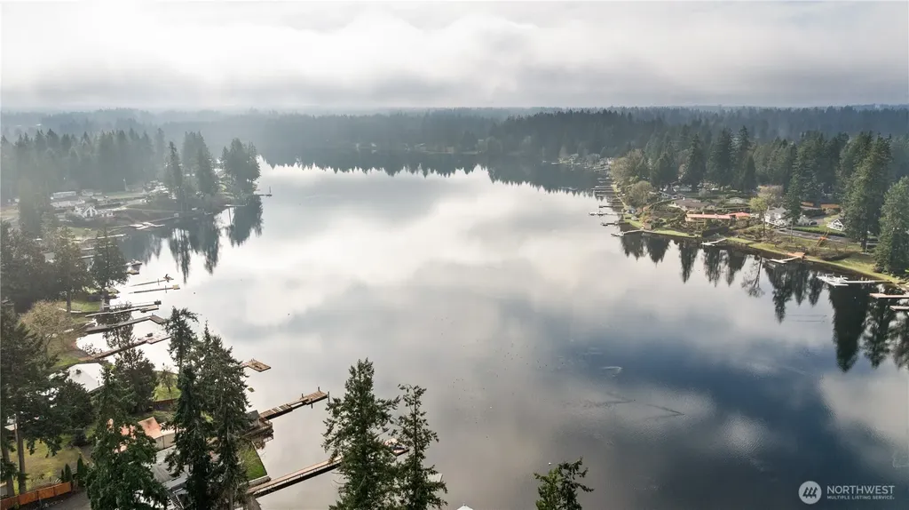6827 Holmes Island Road SE Lacey WA 98503