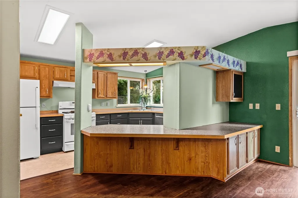 6827 Holmes Island Road SE Lacey WA 98503