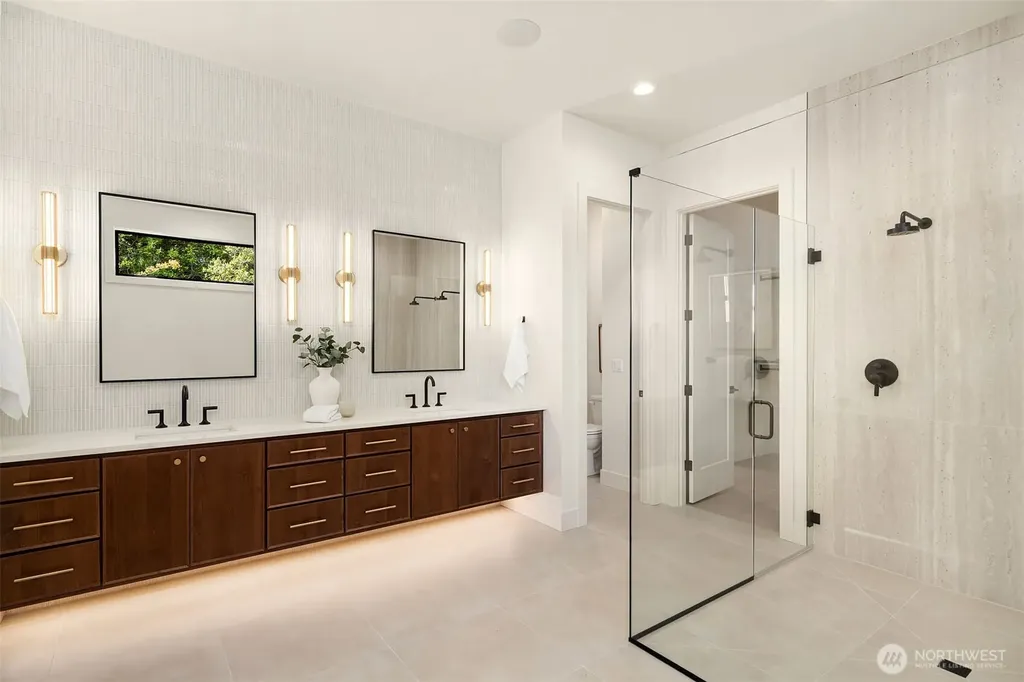 17626 Talbot Road Edmonds WA 98026