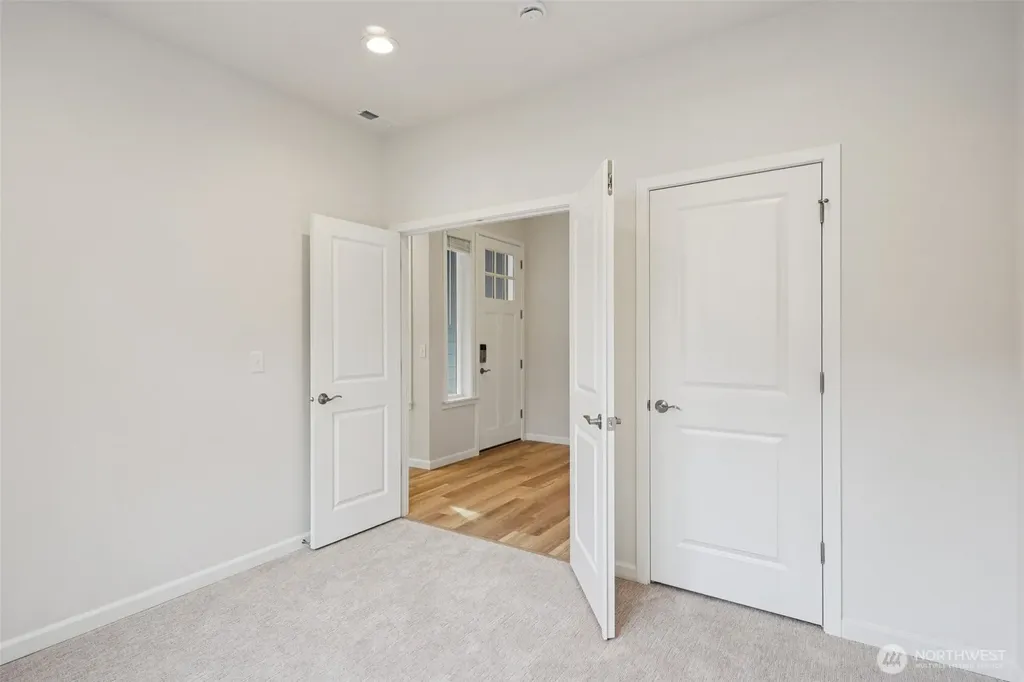 1303 60th Avenue NE Tacoma WA 98422