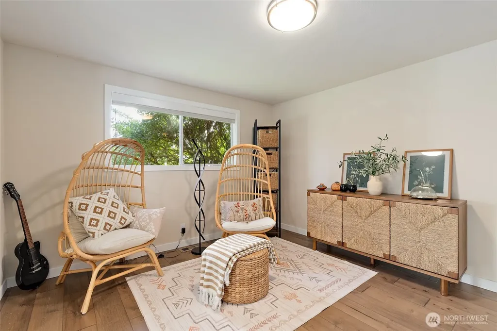 24228 47th Avenue SE Woodinville WA 98072
