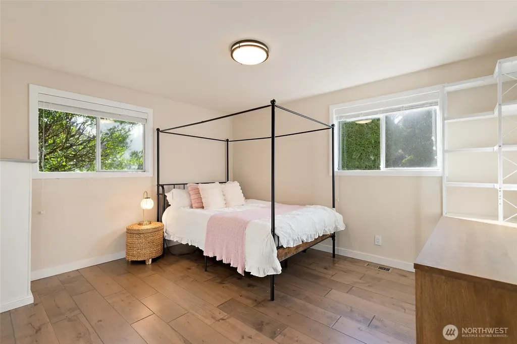 24228 47th Avenue SE Woodinville WA 98072