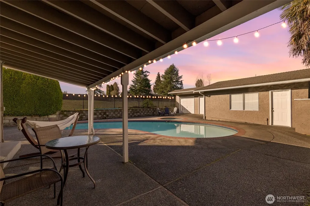 24228 47th Avenue SE Woodinville WA 98072