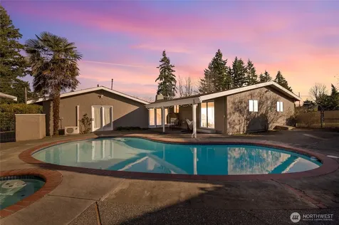 24228 47th Avenue SE Woodinville WA 98072
