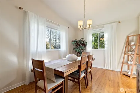 24228 47th Avenue SE Woodinville WA 98072