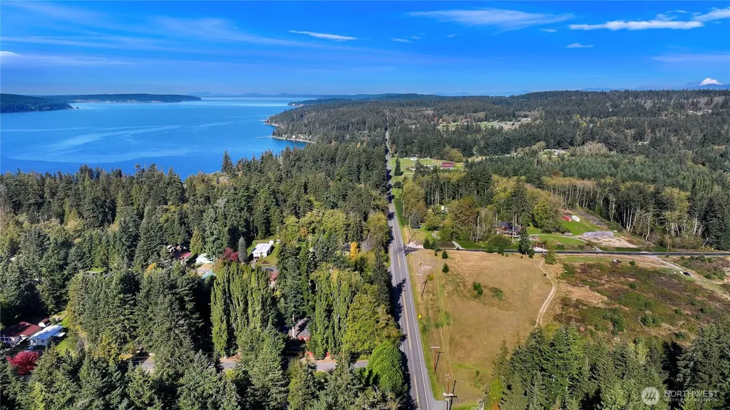 1991 E Beachwood Drive Freeland WA 98249