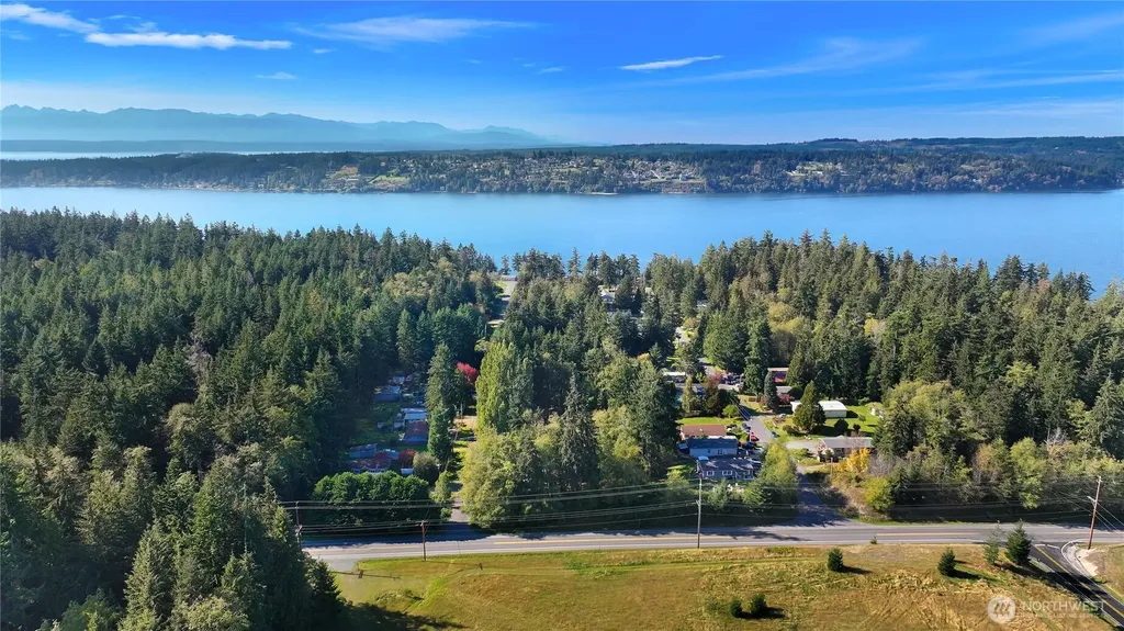 1991 E Beachwood Drive Freeland WA 98249