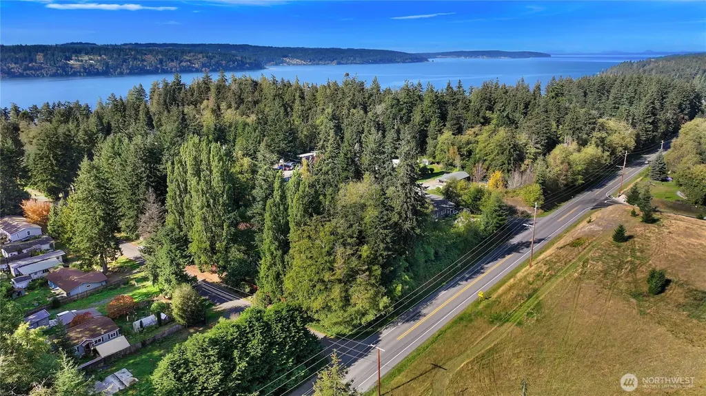 1991 E Beachwood Drive Freeland WA 98249