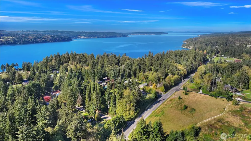 1991 E Beachwood Drive Freeland WA 98249