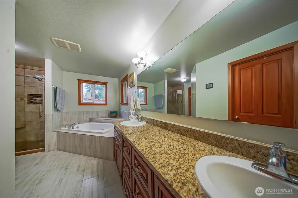 3705 30th Avenue Ct NW Gig Harbor WA 98335