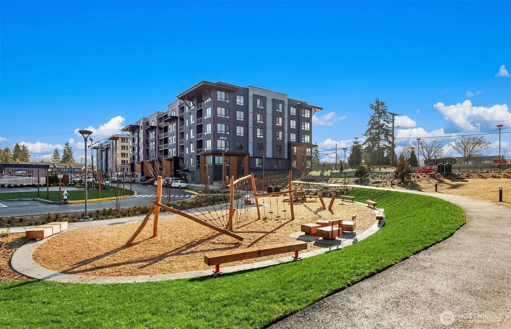 6901 NE 184th Lane Kenmore WA 98028